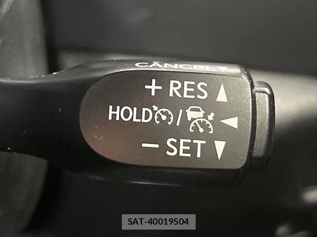 Toyota C-HR 2017-01 7215997-6