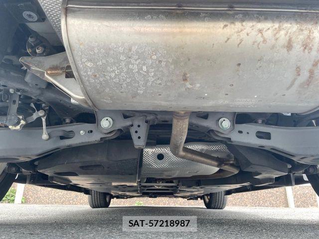 Toyota C-HR 2018-05 7216025-18