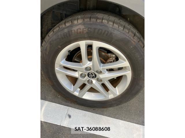 Toyota C-HR 2019-11 7216048-2