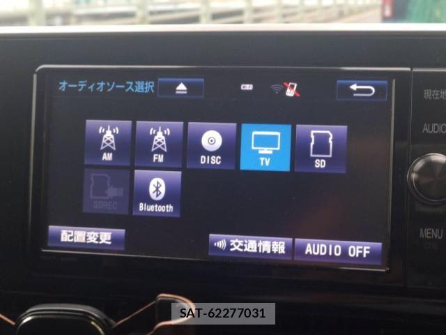 Toyota C-HR 2017-11 7216020-14