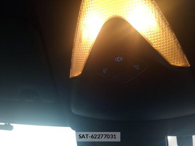 Toyota C-HR 2017-11 7216020-24