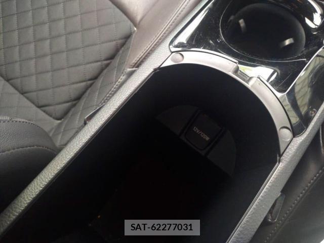Toyota C-HR 2017-11 7216020-25