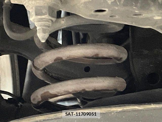 Toyota C-HR 2017-01 7216002-19