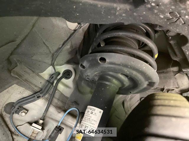 Toyota C-HR 2018-05 7216030-17