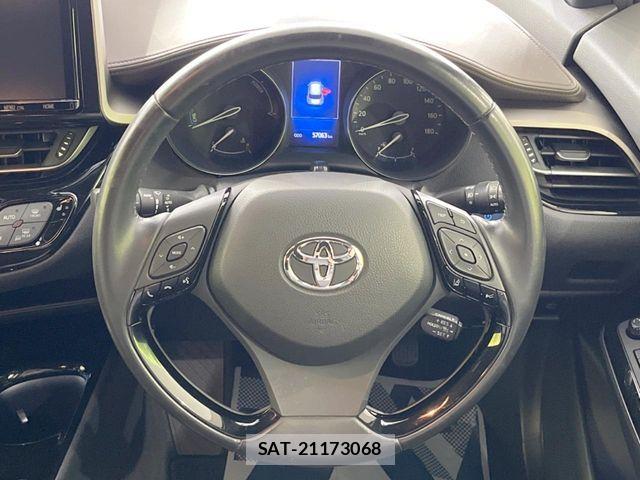 Toyota C-HR 2019-01 7216041-10