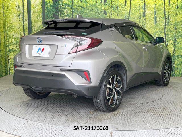 Toyota C-HR 2019-01 7216041-16