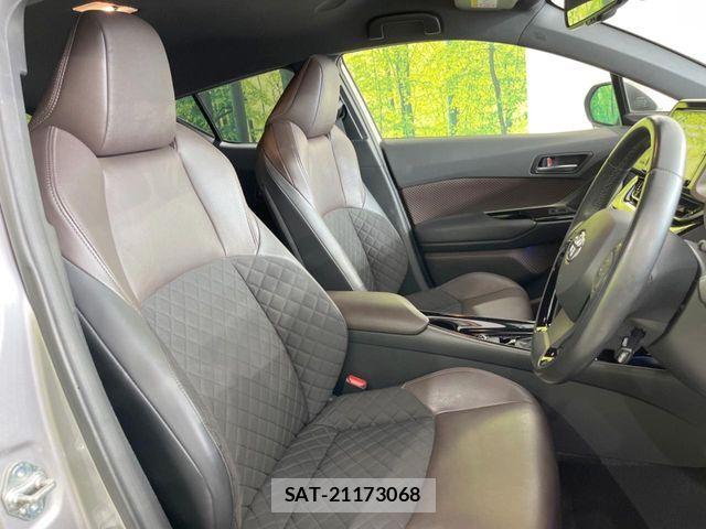 Toyota C-HR 2019-01 7216041-7