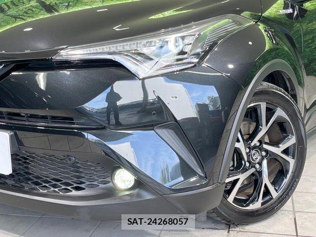Toyota C-HR 2018-03 7216027-11