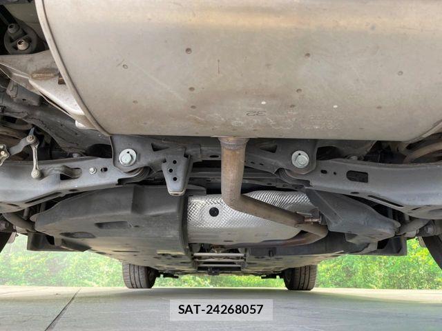 Toyota C-HR 2018-03 7216027-18