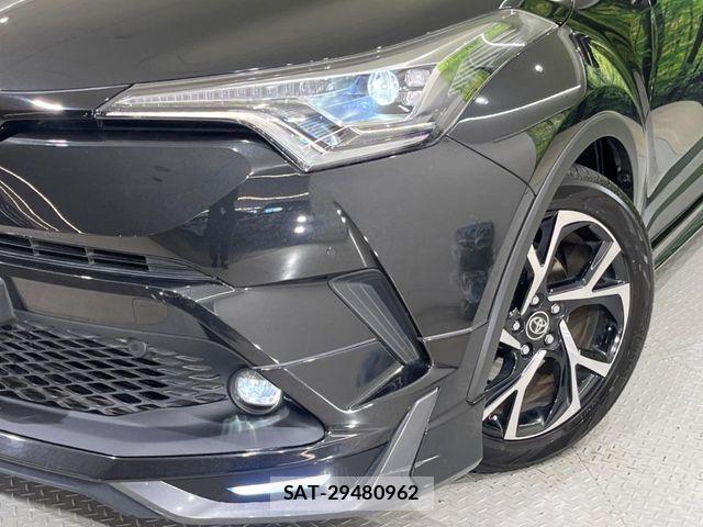 Toyota C-HR 2018-12 7216033-11