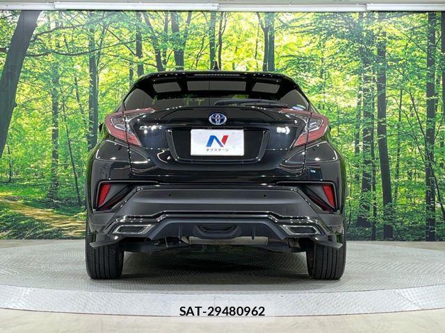 Toyota C-HR 2018-12 7216033-14