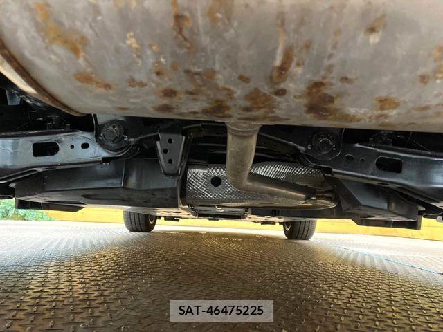 Toyota C-HR 2017-06 7216011-18