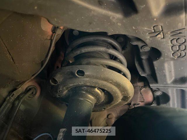 Toyota C-HR 2017-06 7216011-19