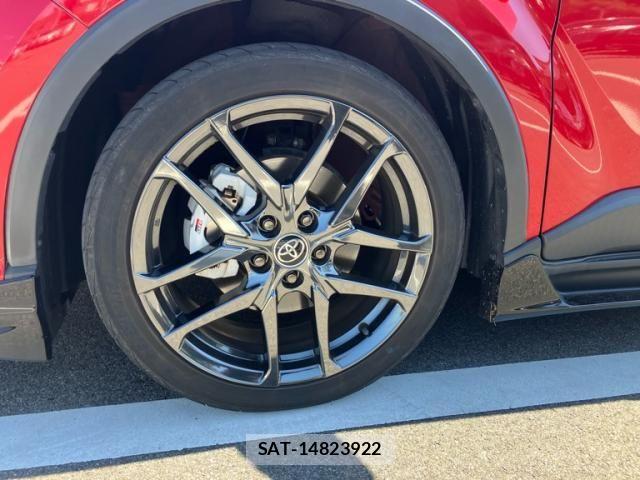Toyota C-HR 2022-05 7216060-9