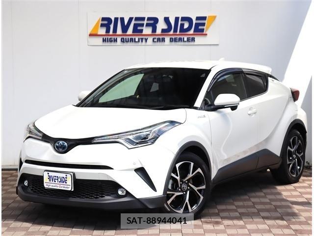 Toyota C-HR 2019-02 7216042-0