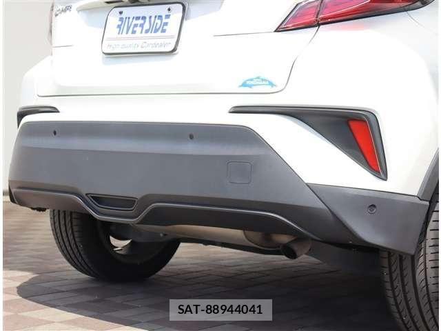 Toyota C-HR 2019-02 7216042-27