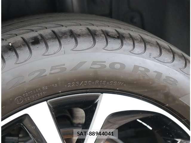 Toyota C-HR 2019-02 7216042-29