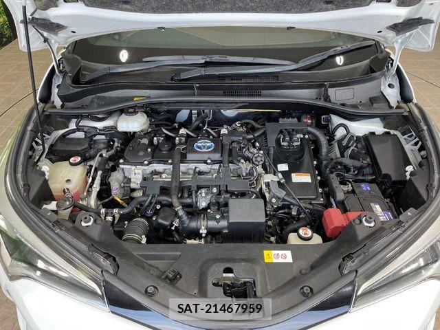 Toyota C-HR 2017-12 7216023-17