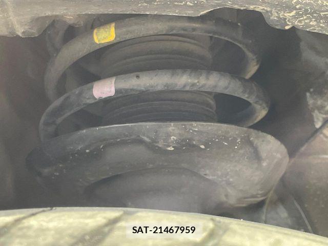 Toyota C-HR 2017-12 7216023-19