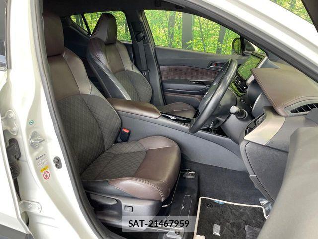 Toyota C-HR 2017-12 7216023-7
