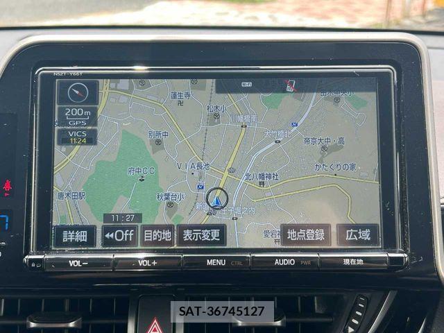 Toyota C-HR 2017-06 7216015-3