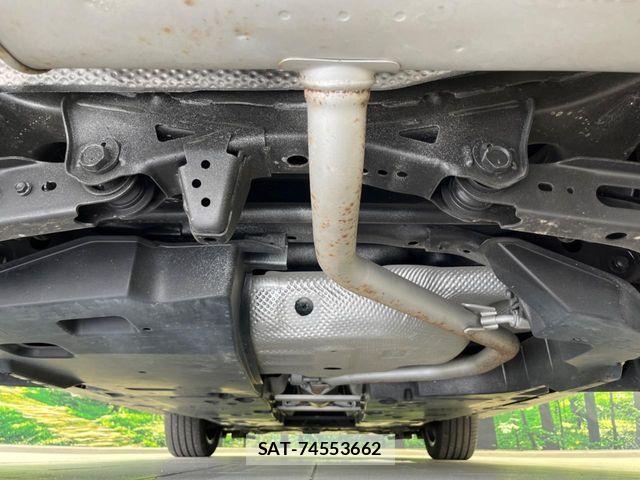 Toyota C-HR 2017-05 7216008-18