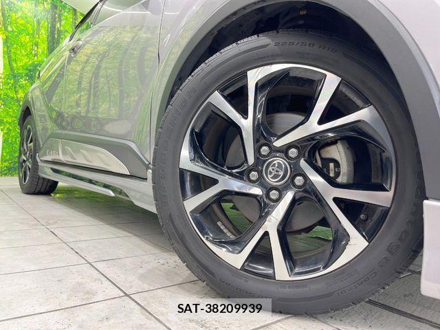 Toyota C-HR 2017-09 7216017-12