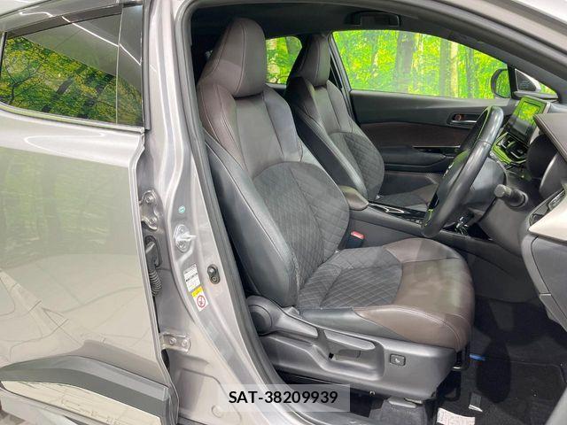 Toyota C-HR 2017-09 7216017-7