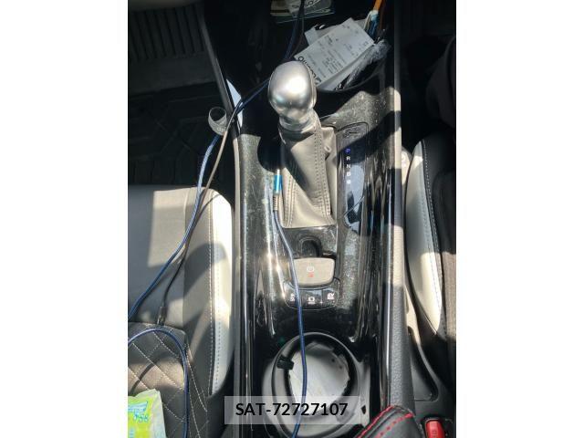 Toyota C-HR 2019-03 7216043-16