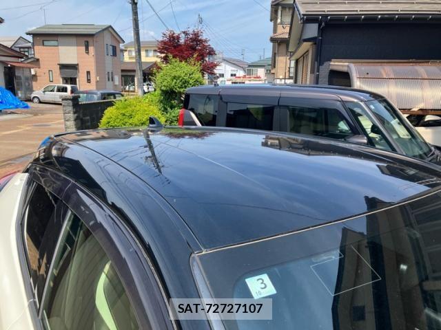 Toyota C-HR 2019-03 7216043-4