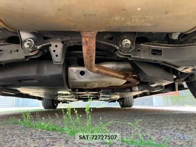 Toyota C-HR 2019-03 7216043-8