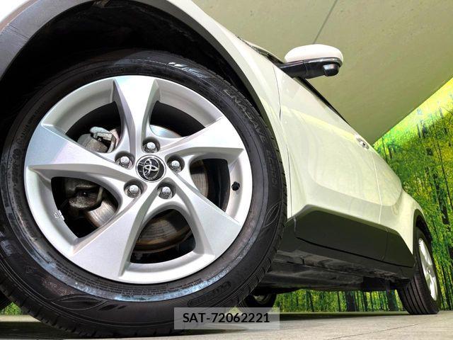 Toyota C-HR 2018-12 7216034-12