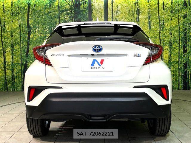 Toyota C-HR 2018-12 7216034-14