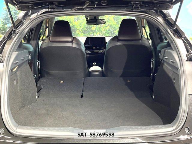 Toyota C-HR 2019-06 7216044-9