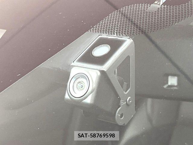 Toyota C-HR 2019-06 7216044-5