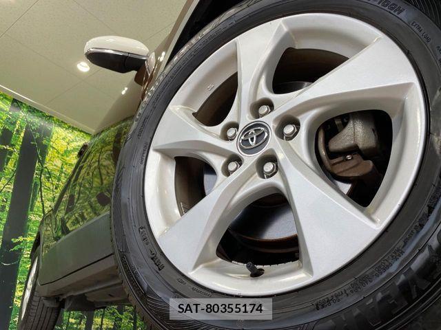 Toyota C-HR 2018-08 7216031-12