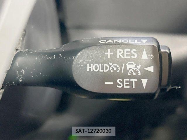 Toyota C-HR 2018-03 7216028-5