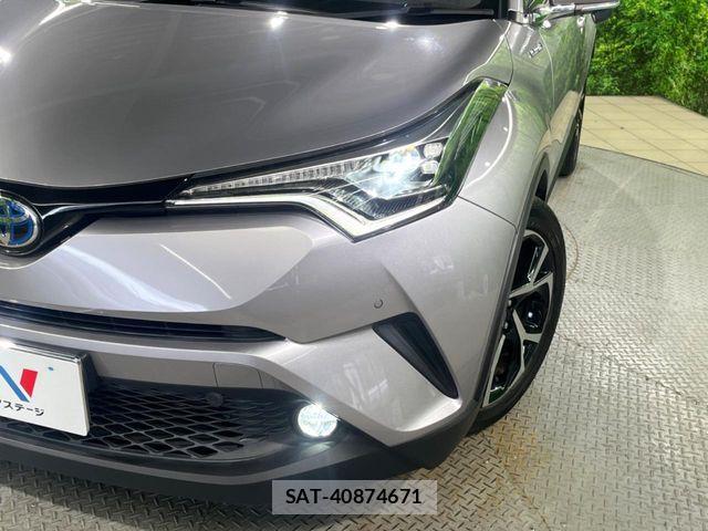 Toyota C-HR 2017-06 7250140-11