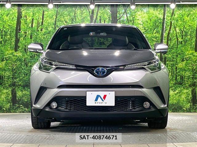 Toyota C-HR 2017-06 7250140-13