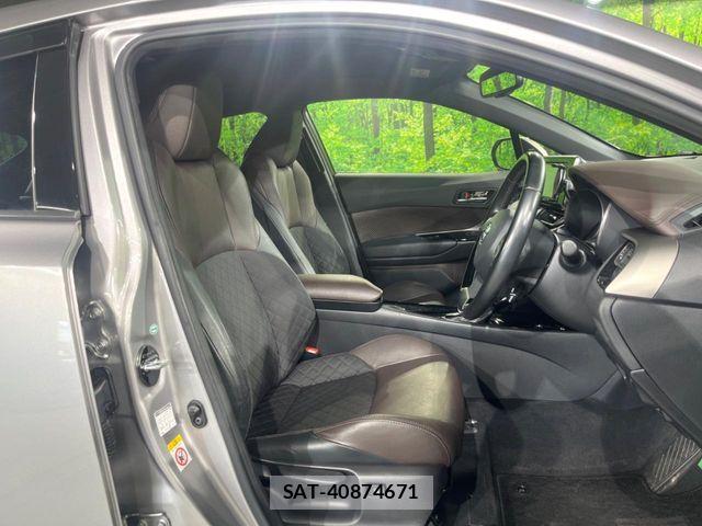 Toyota C-HR 2017-06 7250140-7