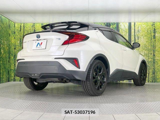 Toyota C-HR 2020-11 7250125-16