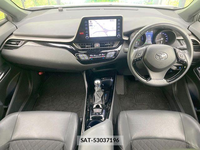 Toyota C-HR 2020-11 7250125-1