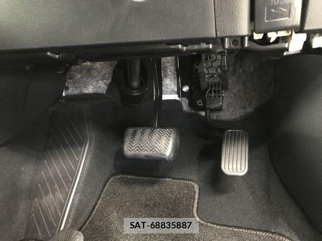 Toyota C-HR 2022-12 7250122-16