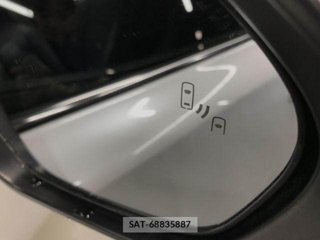 Toyota C-HR 2022-12 7250122-21