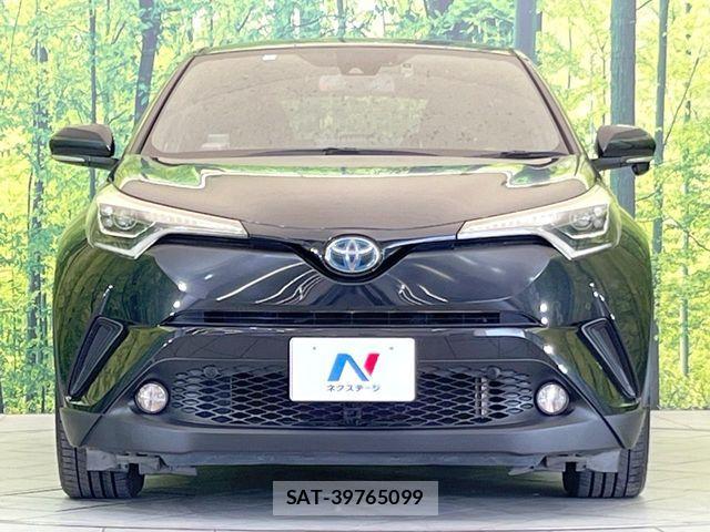 Toyota C-HR 2017-12 7250132-13