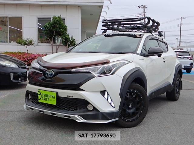 Toyota C-HR 2017-06 7250130-0