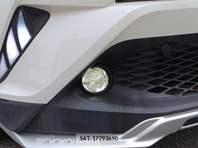 Toyota C-HR 2017-06 7250130-9