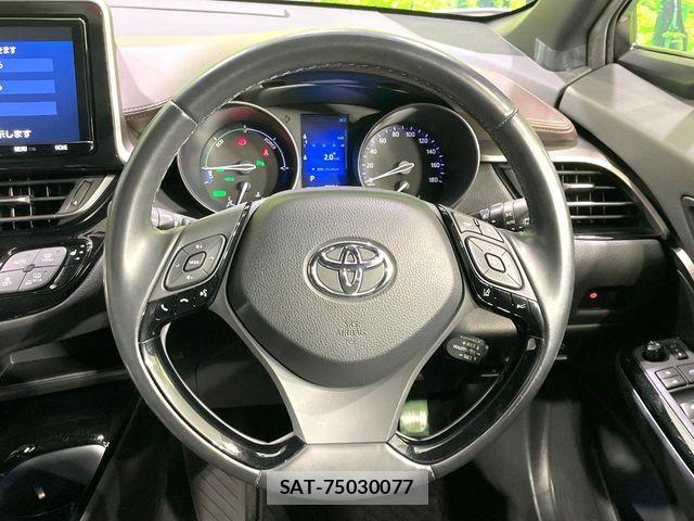 Toyota C-HR 2019-01 7250128-12