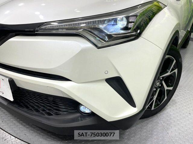 Toyota C-HR 2019-01 7250128-13