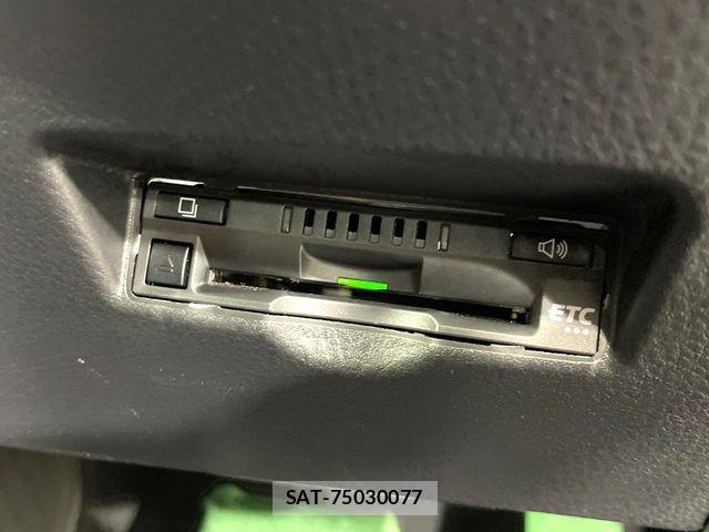 Toyota C-HR 2019-01 7250128-5